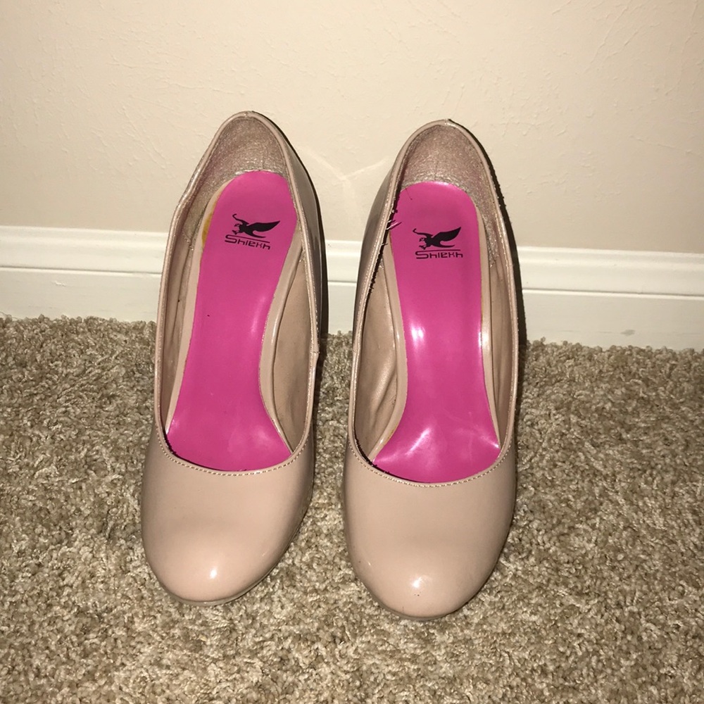Nude heels